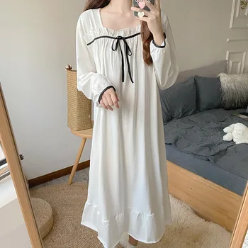 Kawai Sleepshirt Свободное ночное белье Белая ночная рубашка принцессы Придворный стиль Пижамы Lolita Квадратный вырез Домашний халат Верхняя одежда Изображение 0